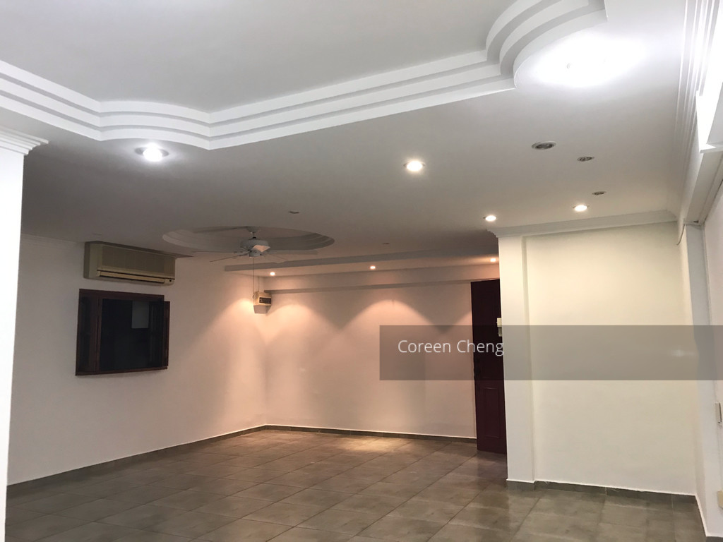 Bukit Batok East Avenue 3 thumbnail photo